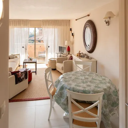 Aparthotel Parc Des Vespins