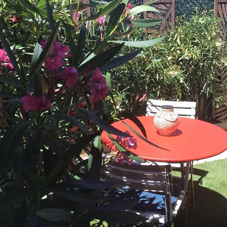 Le Parc Des Vespins Aparthotel *
